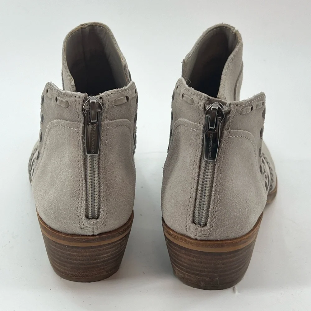 Vince Camuto Gray Suede Presita Ankle Booties Western Size 8 or 38.5 - Picture 5 of 10